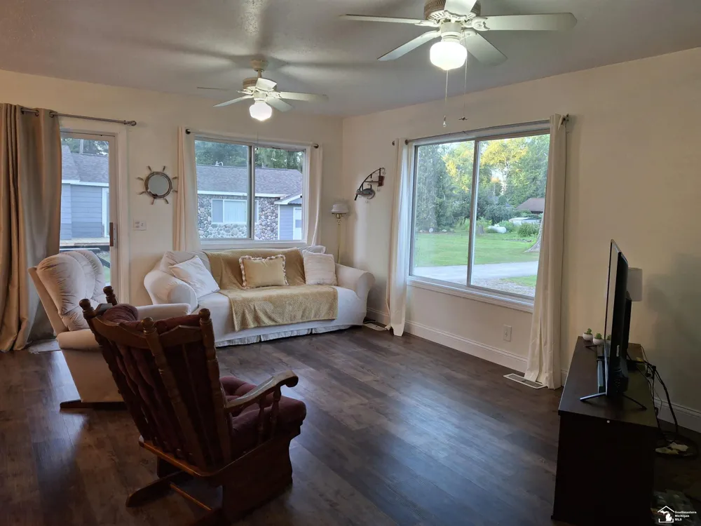 1045 Third Street Alabaster Township, MI 48763