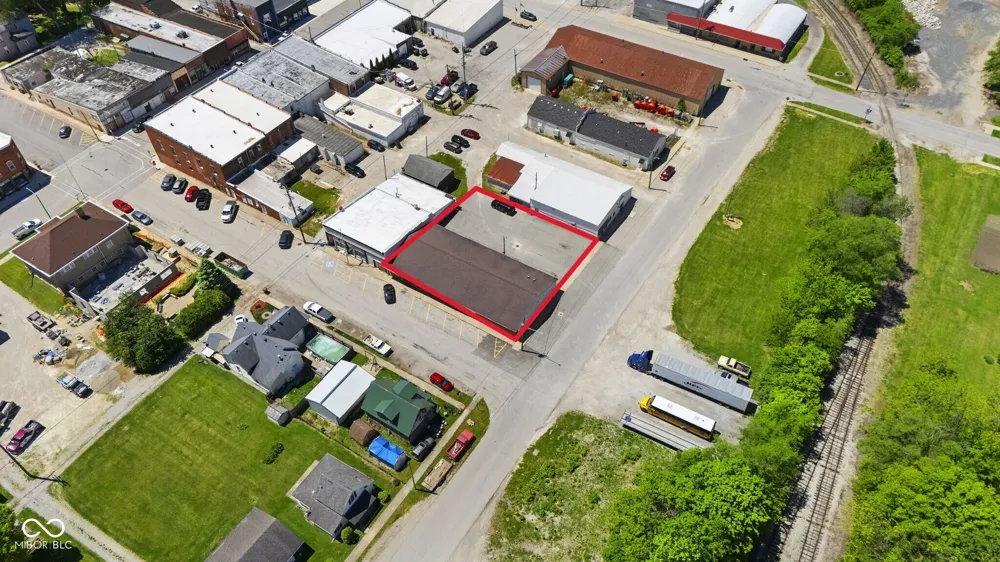 208 Meridian Street Roachdale, IN 46172