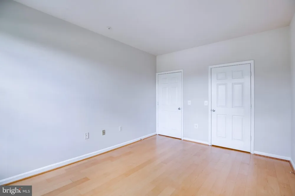 11321 ARISTOTLE DRIVE #3-303 Fairfax, VA 22030