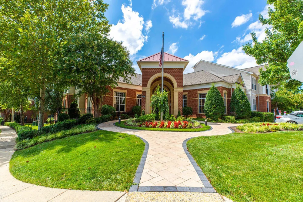 11321 ARISTOTLE DRIVE #3-303 Fairfax, VA 22030