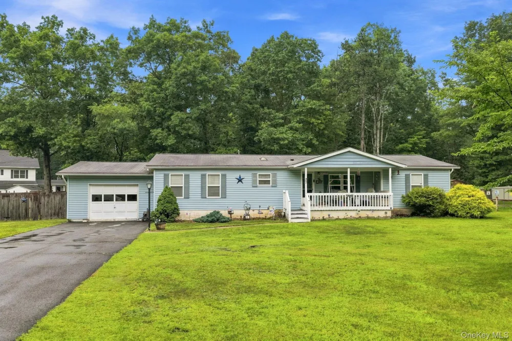 27 Delaware Drive Sparrowbush, NY 12780