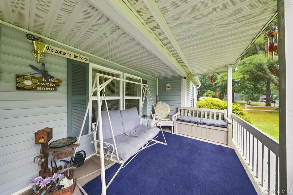 27 Delaware Drive Sparrowbush, NY 12780