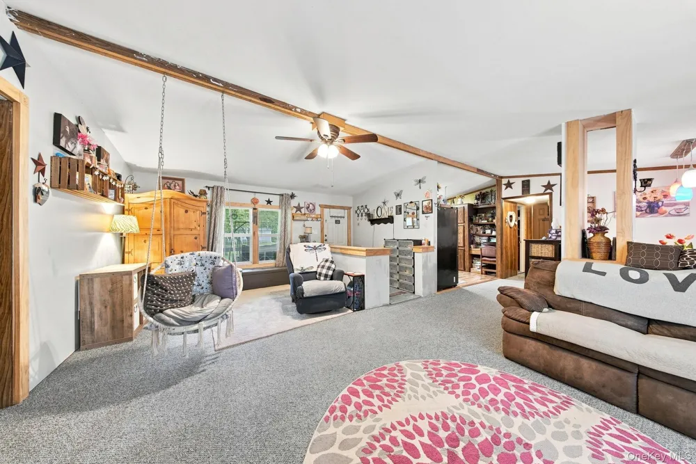 27 Delaware Drive Sparrowbush, NY 12780