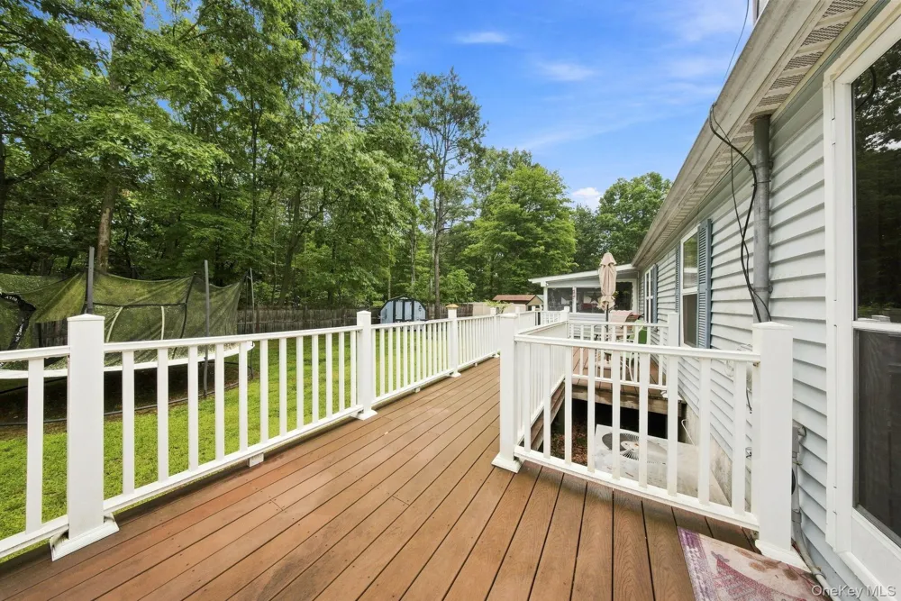 27 Delaware Drive Sparrowbush, NY 12780