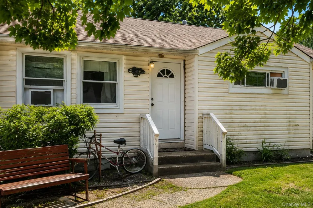 643 Jayne Boulevard Port Jefferson Station, NY 11776
