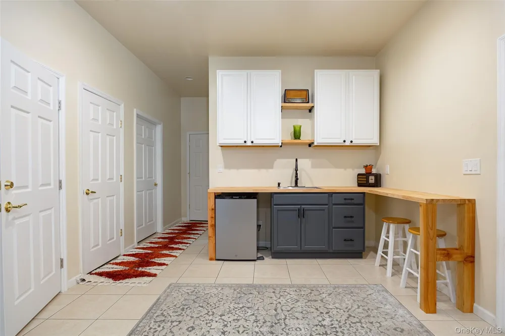 505 Route 9D Beacon, NY 12508