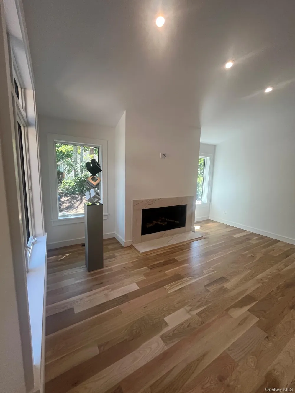 17 Bittersweet Avenue Hampton Bays, NY 11946