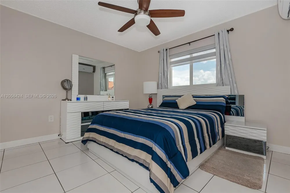 11559 SW 7th St Sweetwater, FL 33174