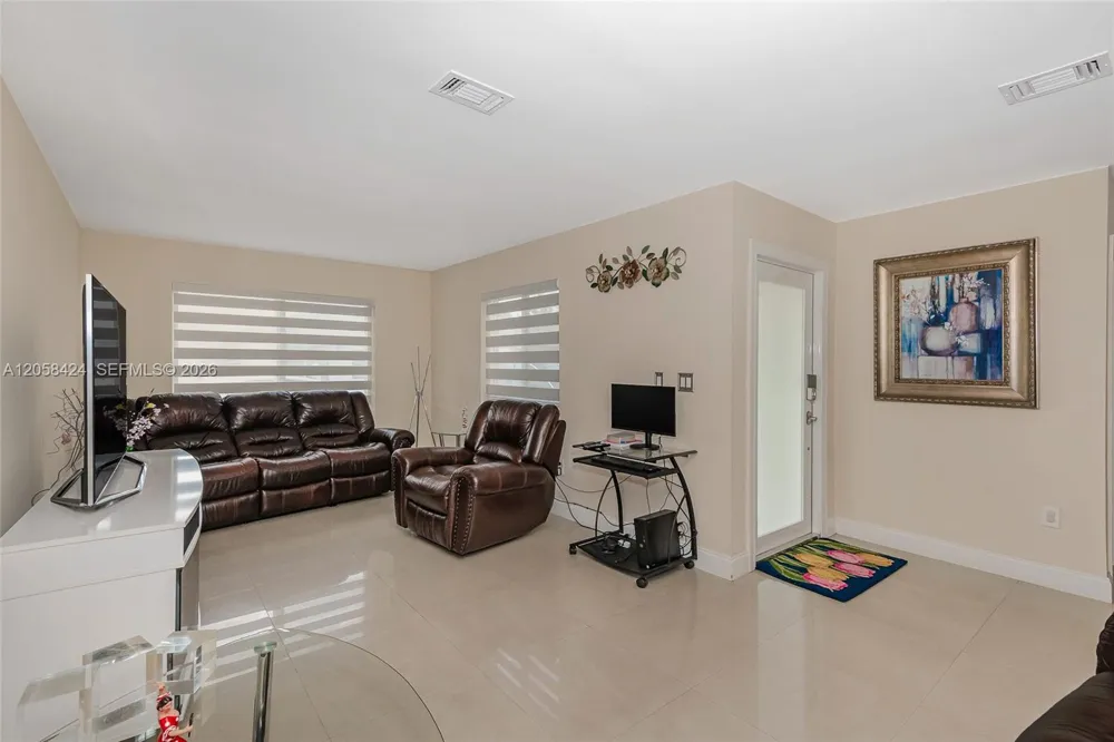 11559 SW 7th St Sweetwater, FL 33174