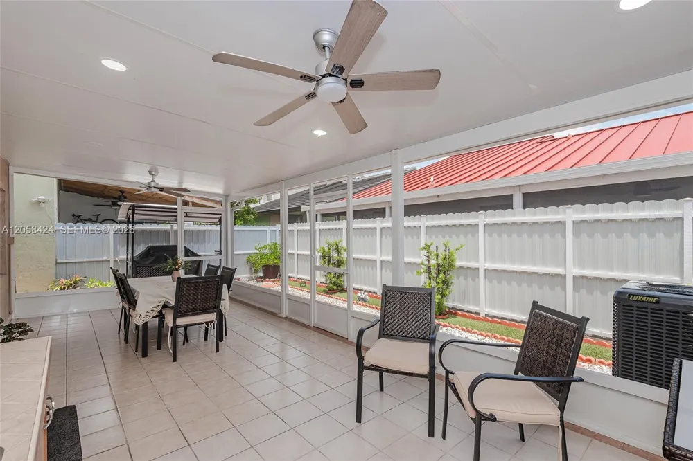 11559 SW 7th St Sweetwater, FL 33174