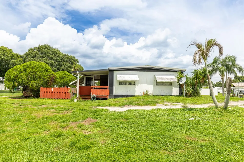 2531 SE 19TH TERRACE Okeechobee, FL 34974