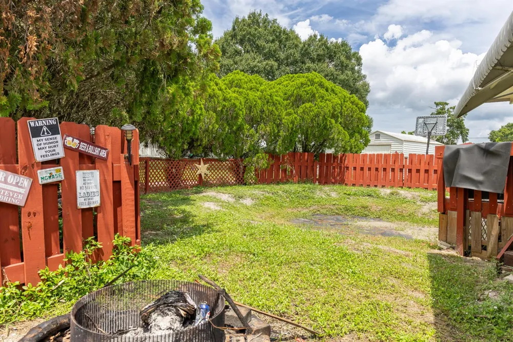 2531 SE 19TH TERRACE Okeechobee, FL 34974