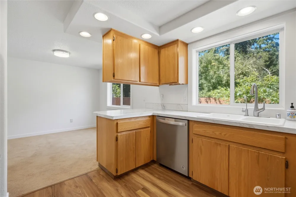 10700 SE 16th Street Vancouver, WA 98664