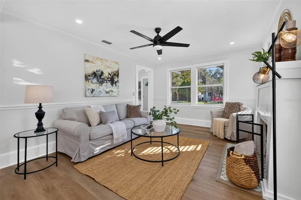 4624 IRIS STREET St Petersburg, FL 33714