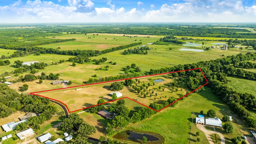 County Road 14900 Road Paris, TX 75462
