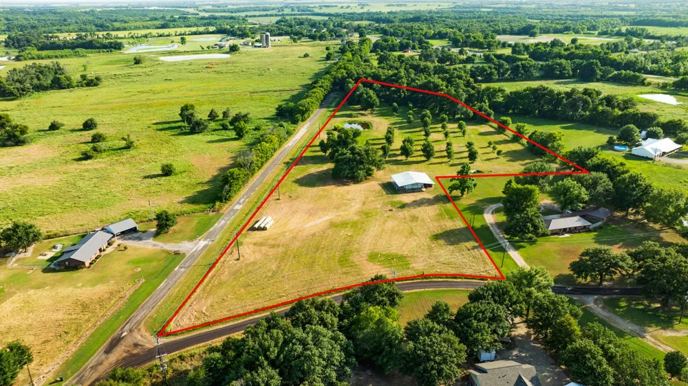 County Road 14900 Road Paris, TX 75462
