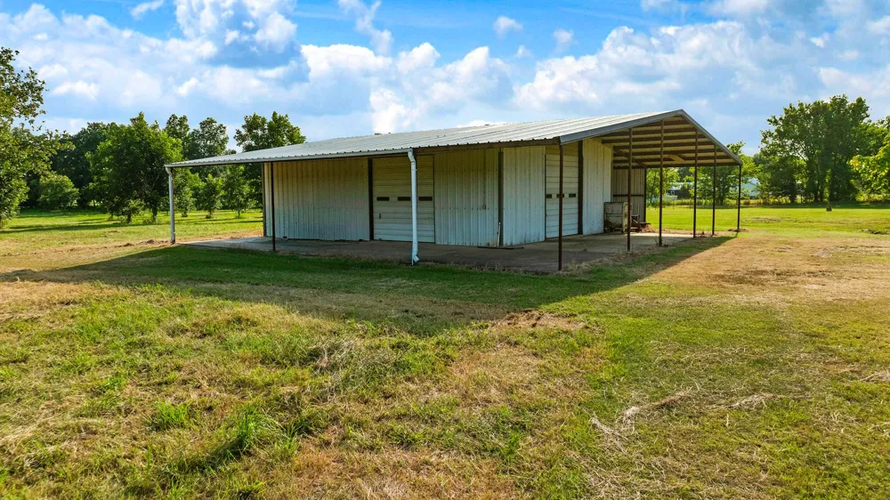 County Road 14900 Road Paris, TX 75462
