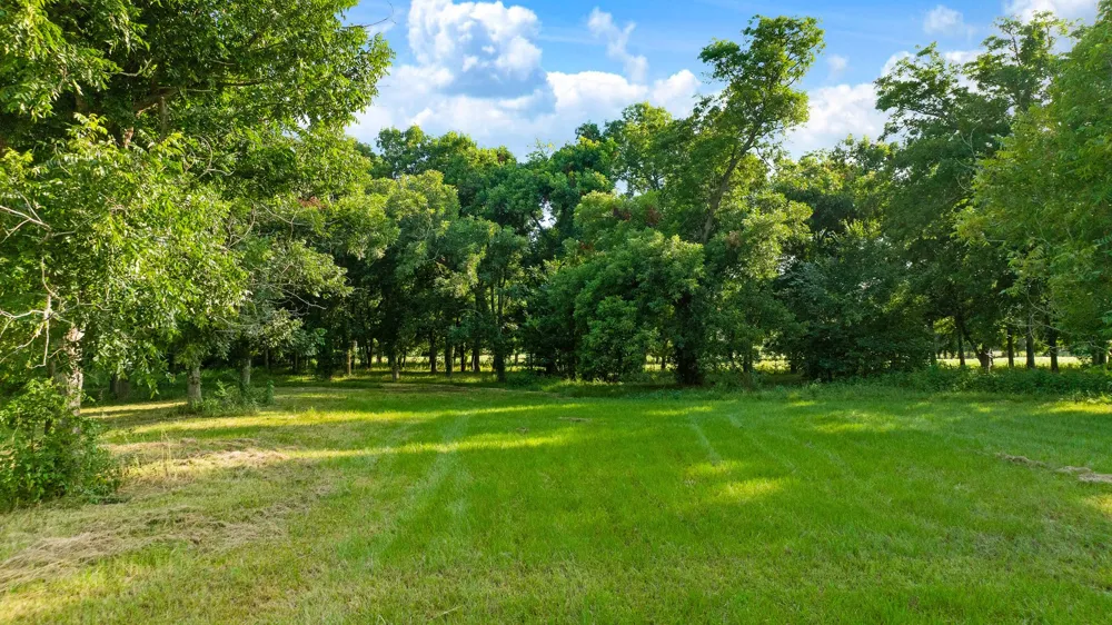 County Road 14900 Road Paris, TX 75462