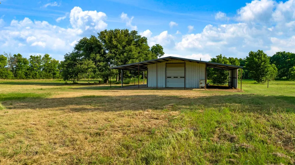 County Road 14900 Road Paris, TX 75462