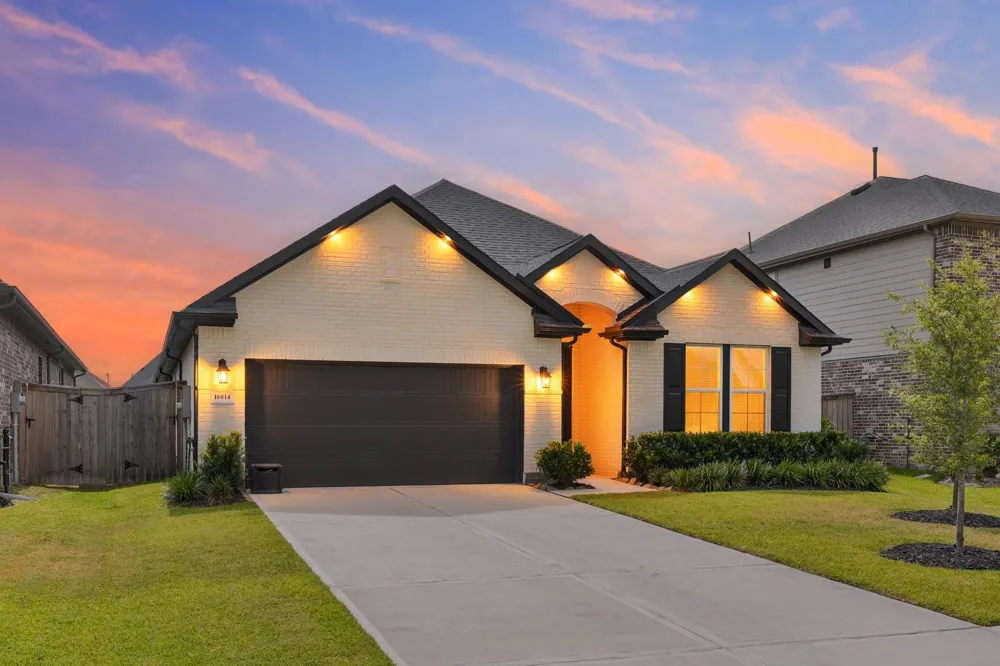 16014 Tangled Vine Lane Conroe, TX 77302