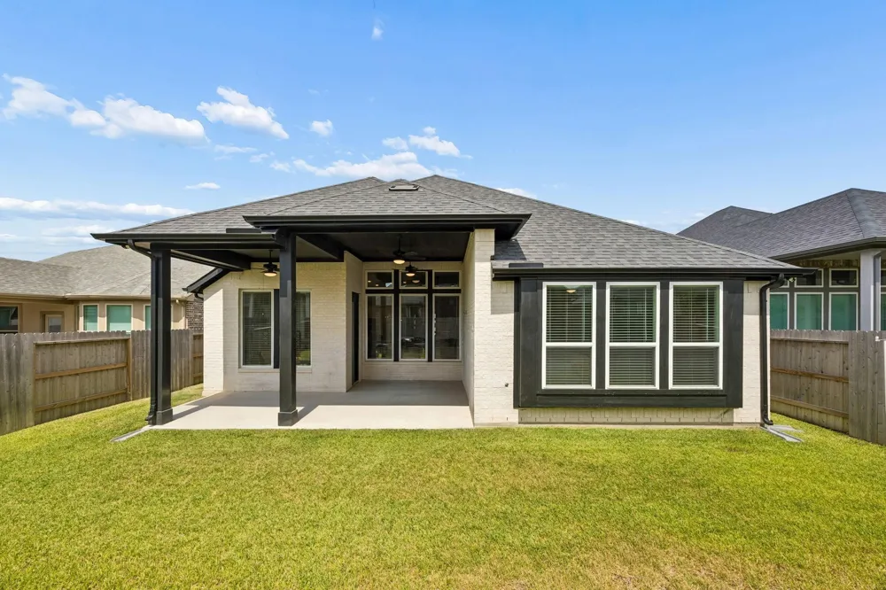 16014 Tangled Vine Lane Conroe, TX 77302