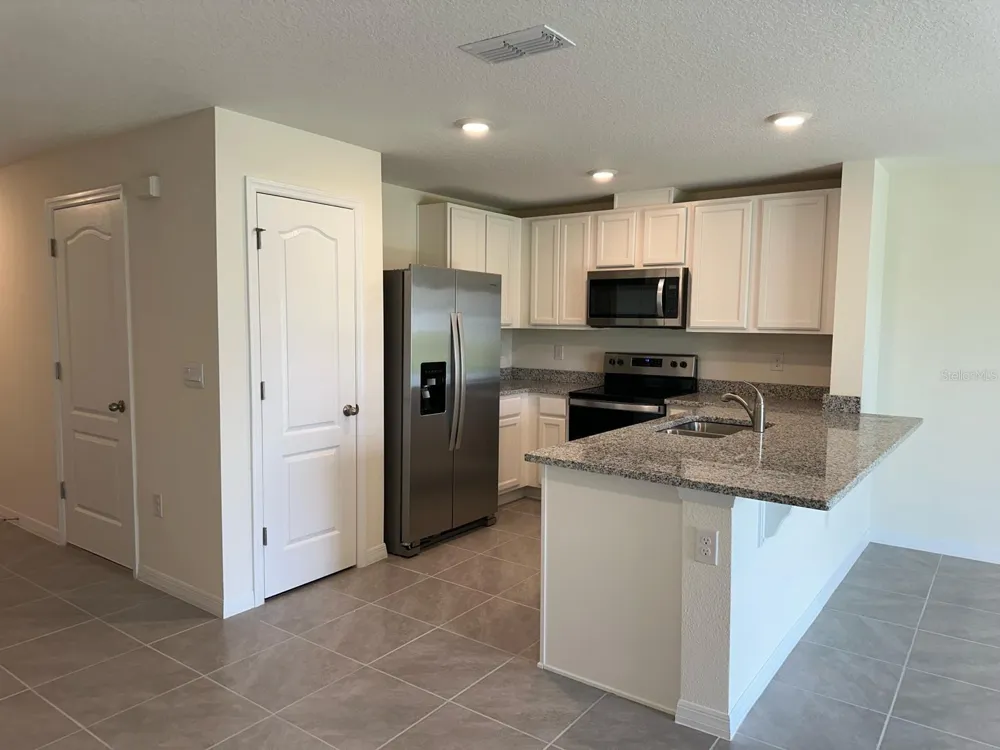 2923 BRIE HAMMOCK BEND St Cloud, FL 34773
