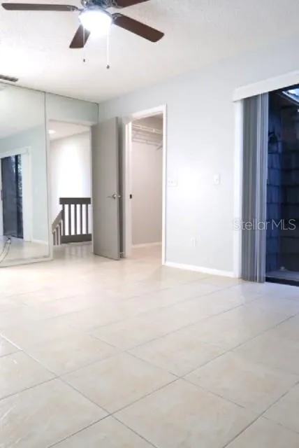 15202 E POND WOODS DRIVE #9 Tampa, FL 33618