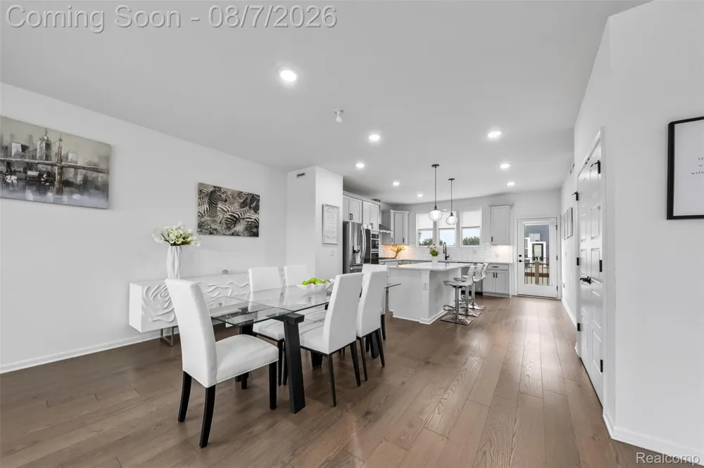 43160 Atwood Avenue #10 Novi City, MI 48375