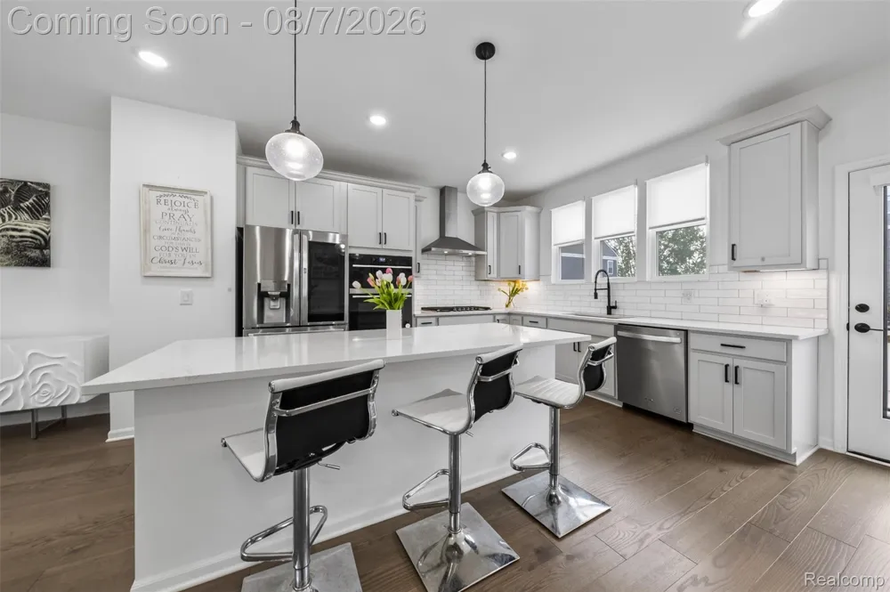 43160 Atwood Avenue #10 Novi City, MI 48375