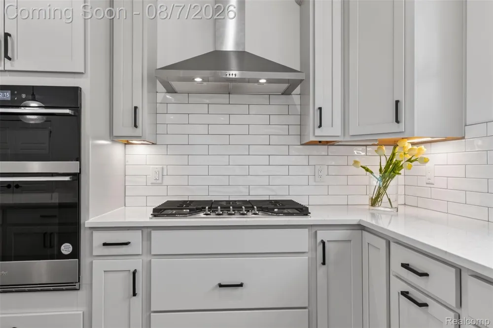43160 Atwood Avenue #10 Novi City, MI 48375