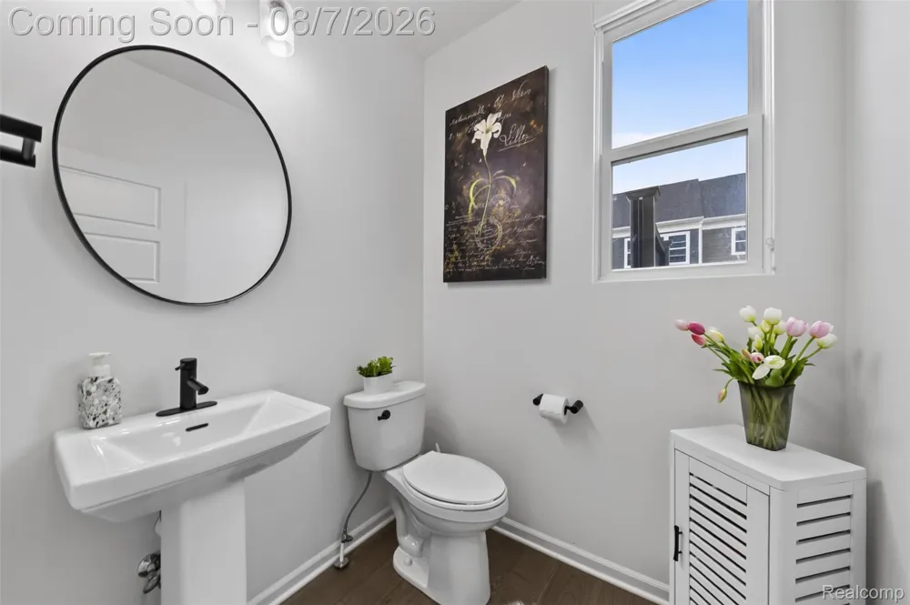 43160 Atwood Avenue #10 Novi City, MI 48375