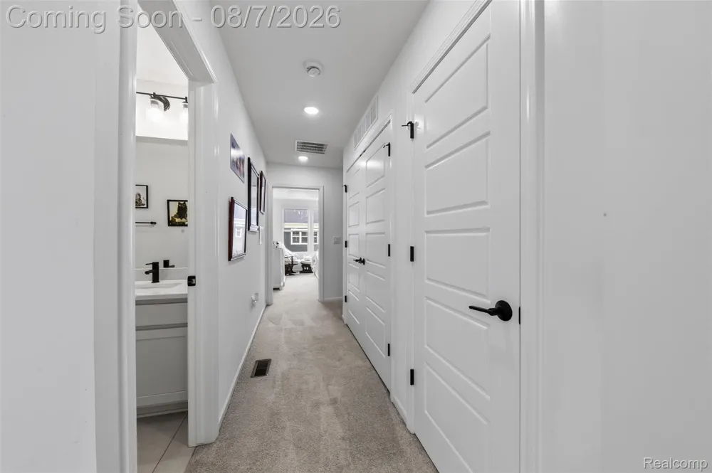 43160 Atwood Avenue #10 Novi City, MI 48375