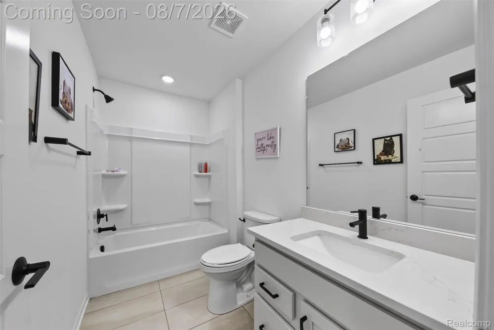 43160 Atwood Avenue #10 Novi City, MI 48375