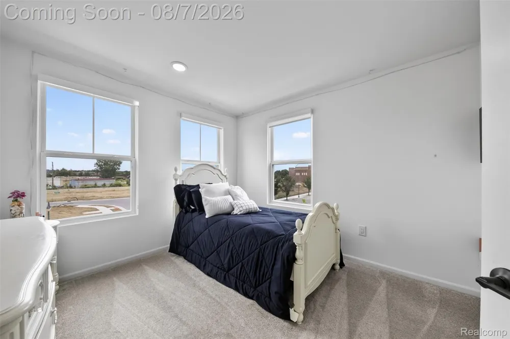 43160 Atwood Avenue #10 Novi City, MI 48375