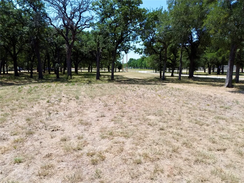 1401 Park Street Azle, TX 76020