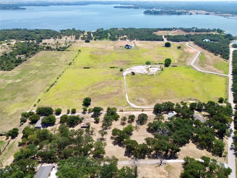 1401 Park Street Azle, TX 76020