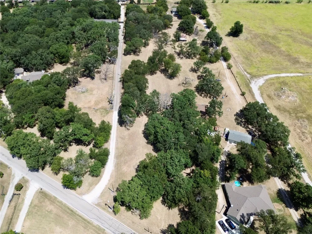 1401 Park Street Azle, TX 76020