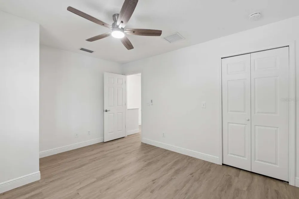 635 6TH AVENUE S Jacksonville Beach, FL 32250