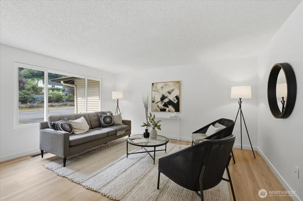 17448 NE 156th Street Woodinville, WA 98072