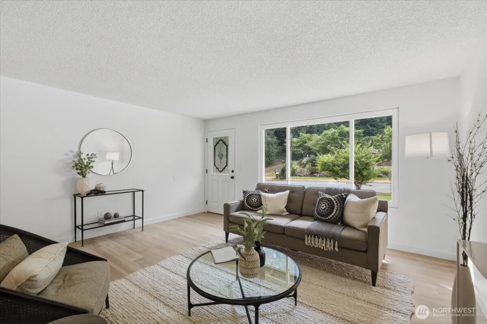 17448 NE 156th Street Woodinville, WA 98072