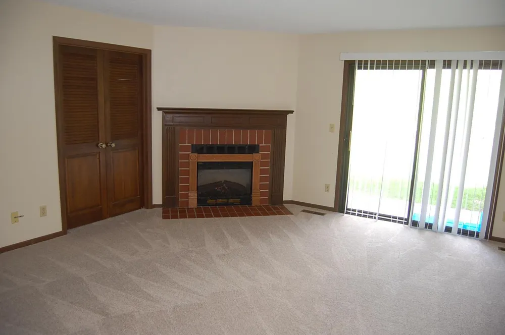 5201 Balmoral Lane Bloomington, MN 55437