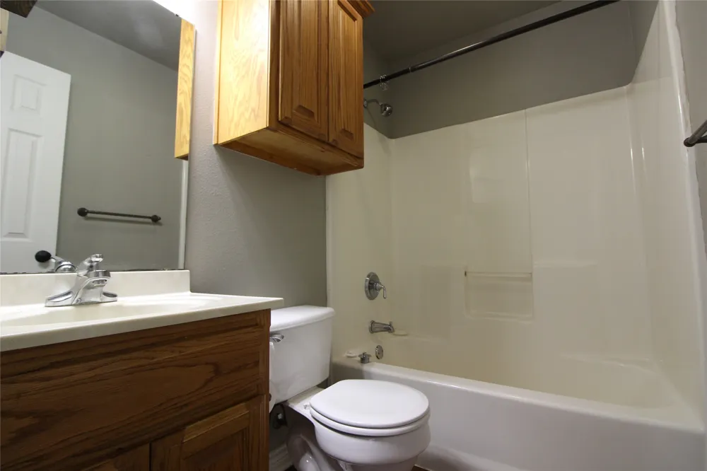 105 Church Street Whitesboro, TX 76273