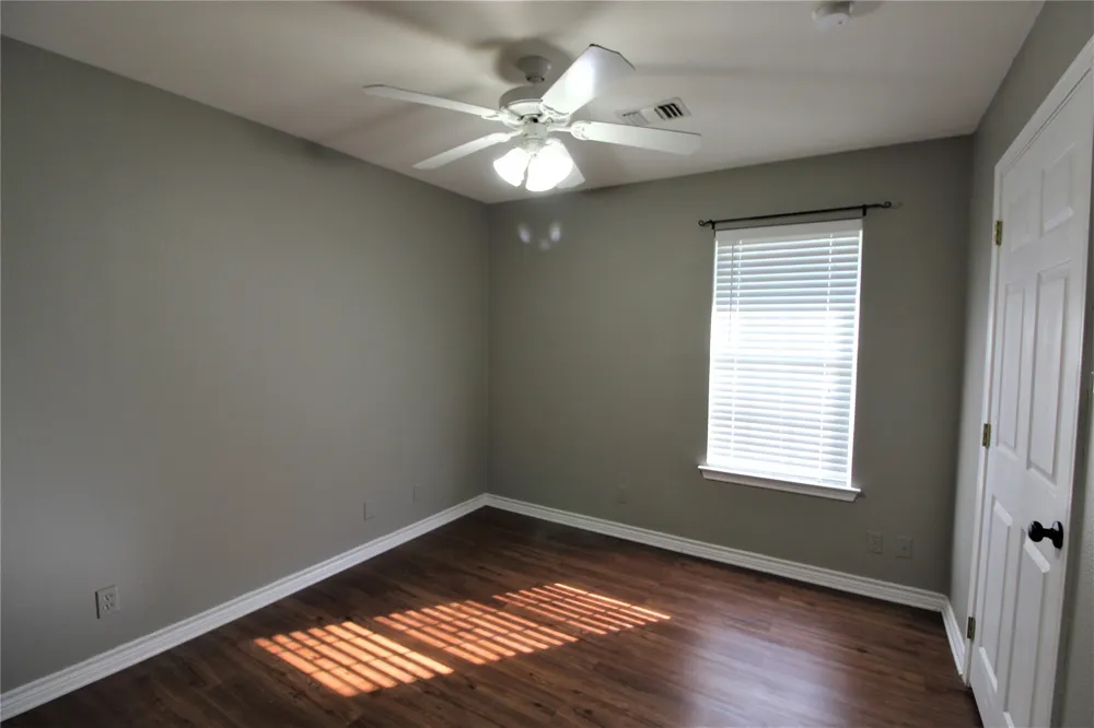 105 Church Street Whitesboro, TX 76273