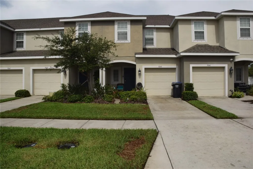 7043 SUMMER HOLLY PLACE Riverview, FL 33578