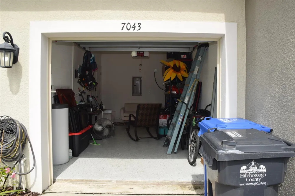 7043 SUMMER HOLLY PLACE Riverview, FL 33578