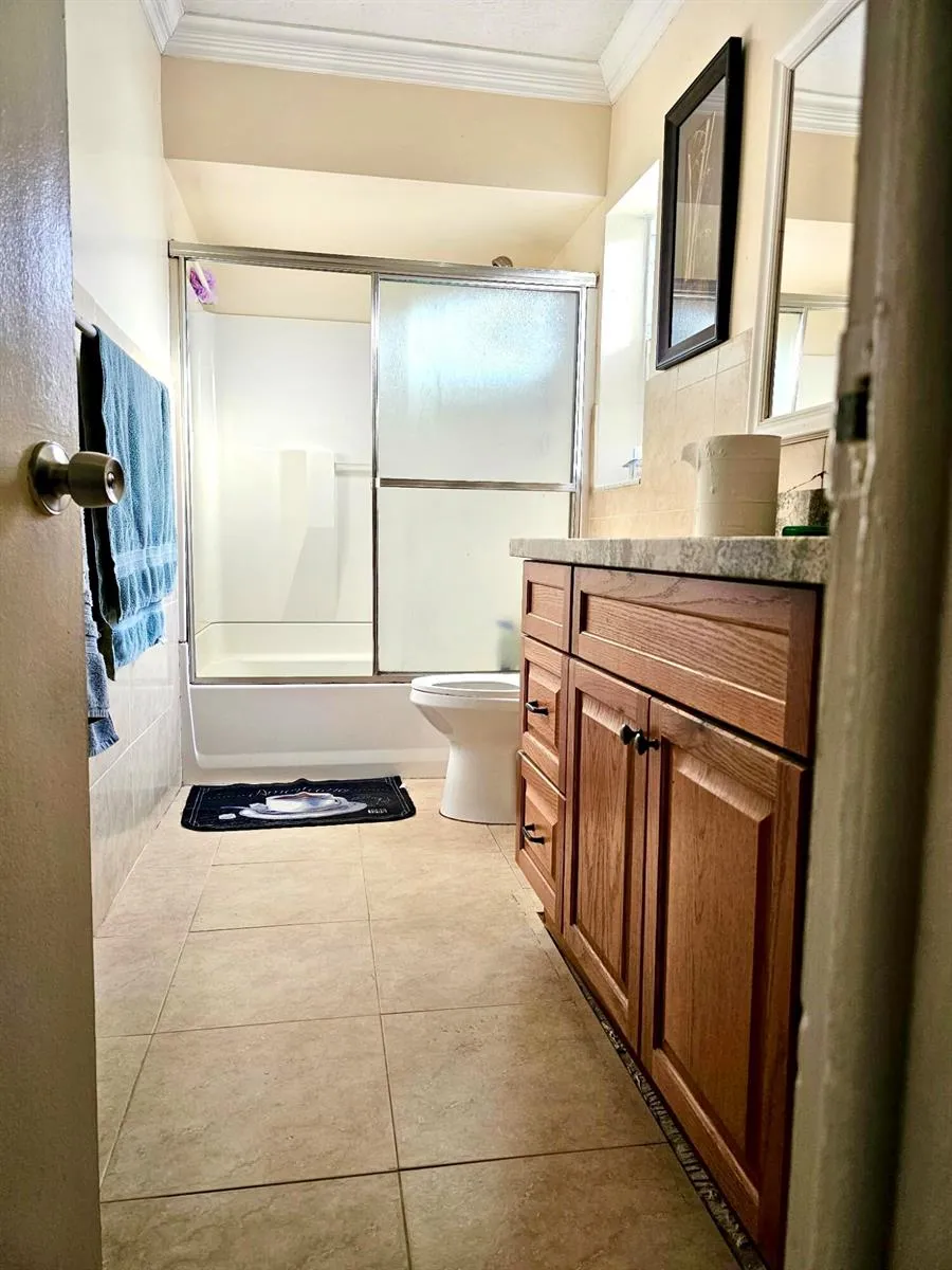 6410 KIMBERLY BOULEVARD North Lauderdale, FL 33068