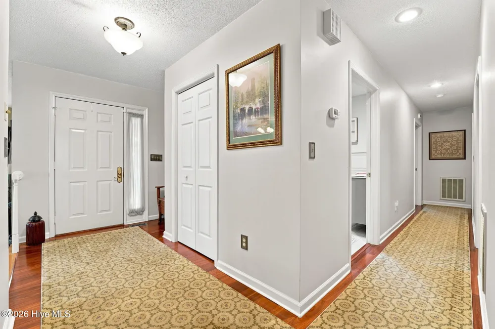 8 Shamrock Drive Jackson Springs, NC 27281