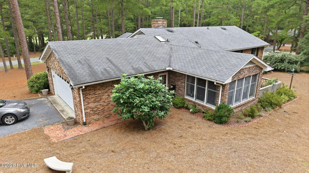 8 Shamrock Drive Jackson Springs, NC 27281