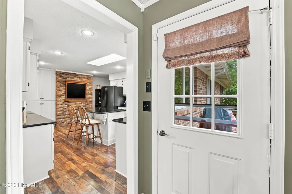 8 Shamrock Drive Jackson Springs, NC 27281