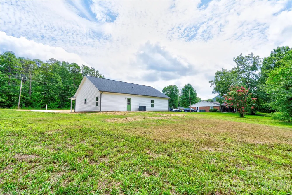 1031 Laurel Lane Gastonia, NC 28054